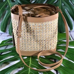 tommy bahama straw bucket bag